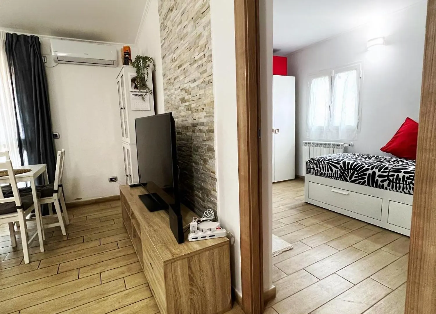 Oasi Di Pina Villa Roma Italia